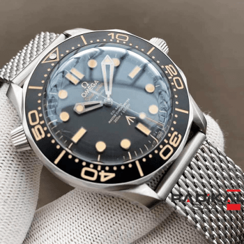 Omega Seamaster 007